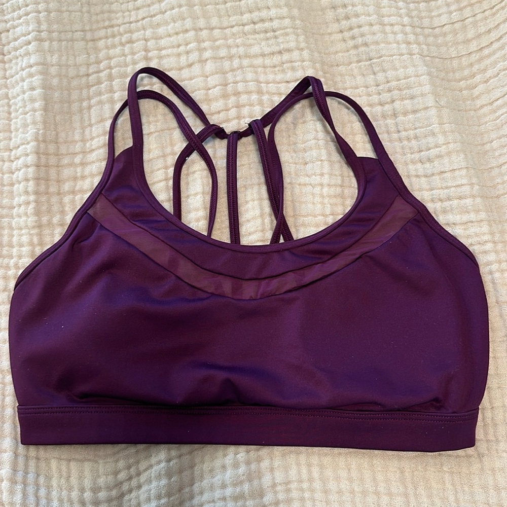 Victoria’s Secret Sport. Size Medium. Strappy Sports Bra